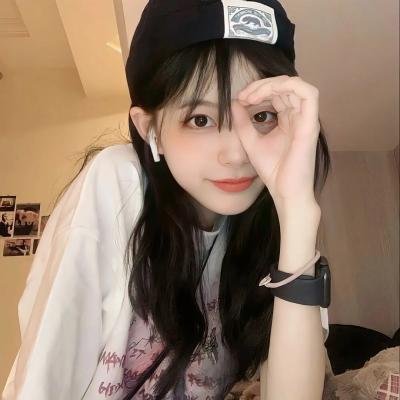 我才不要和人类恋爱呢